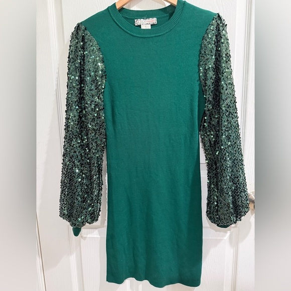 Flying Tomato Green Sequin Long Sleeve Dress Wicked Wizard of Oz - Picture 1 of 4